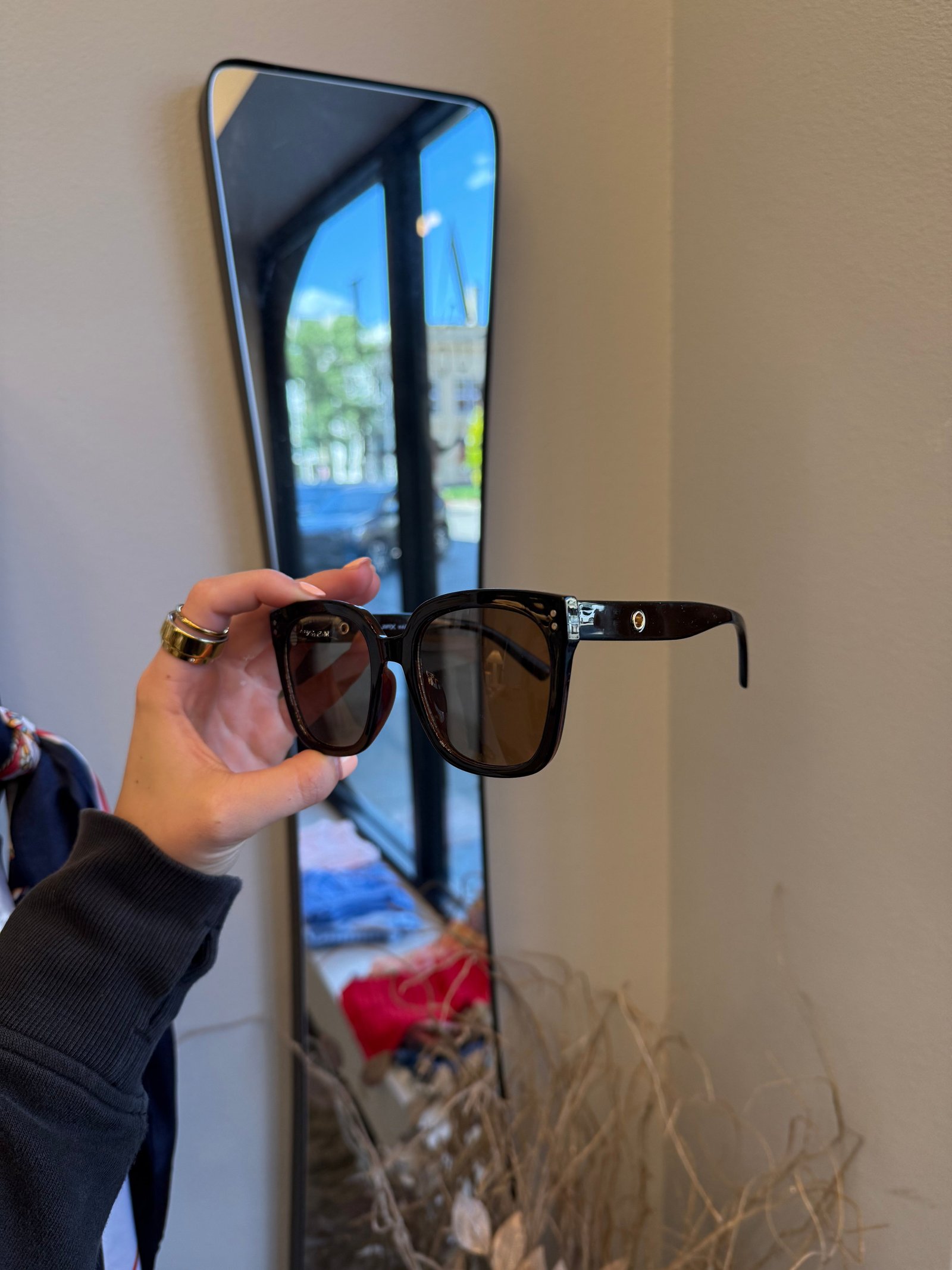 The Luxe Lens Collection